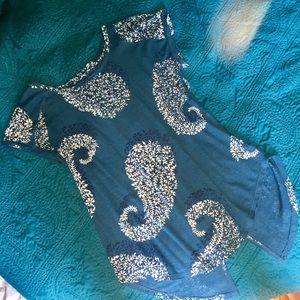 ⭐️3/$12⭐️Lucky Brand Blue/White Paisley Top
